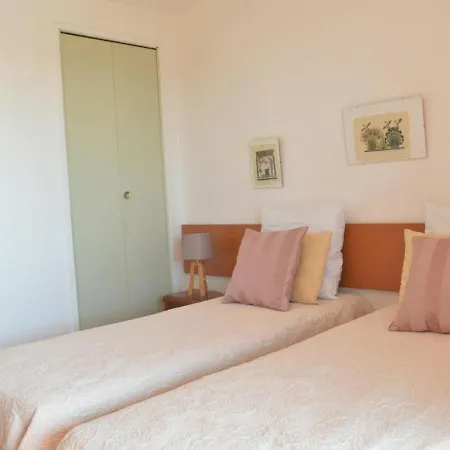 Appartement Saint-raphaël, 2 Pièces, 4 Personnes - Fr-1-226a-84 *