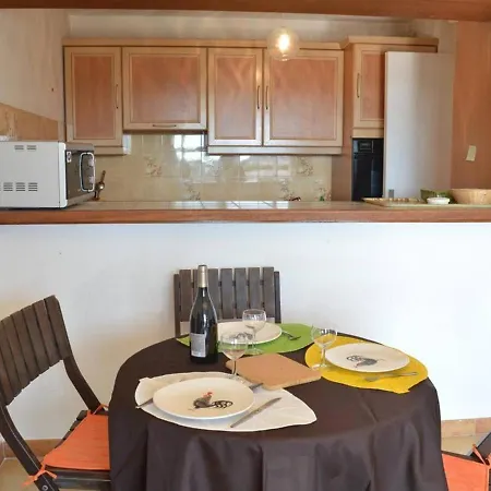 2 Pieces Avec Terrasse Et Parking A Saint-raphael - Fr-1-226a-84 Apartment